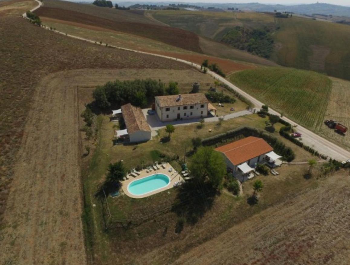 Rustico Del Bozzo Affittacamere Castelleone di Suasa Esterno foto