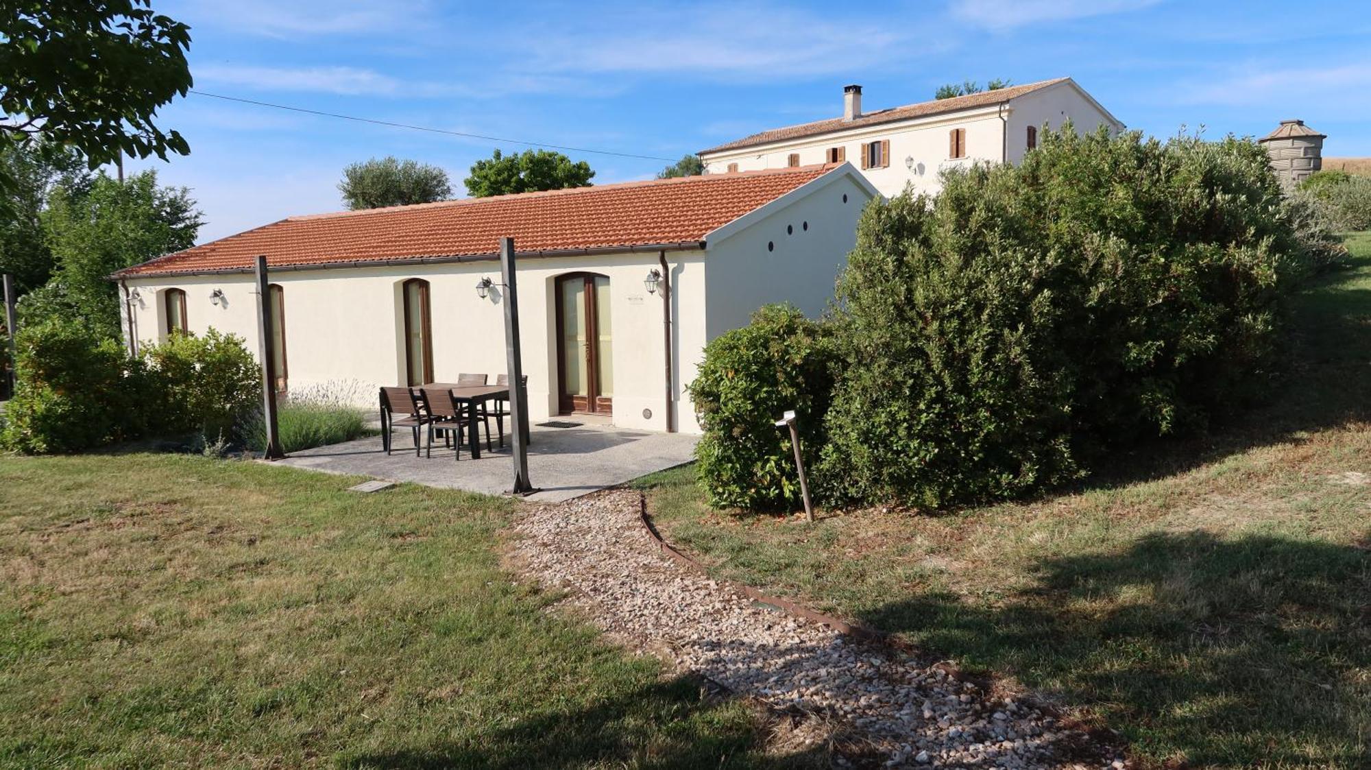 Rustico Del Bozzo Affittacamere Castelleone di Suasa Esterno foto