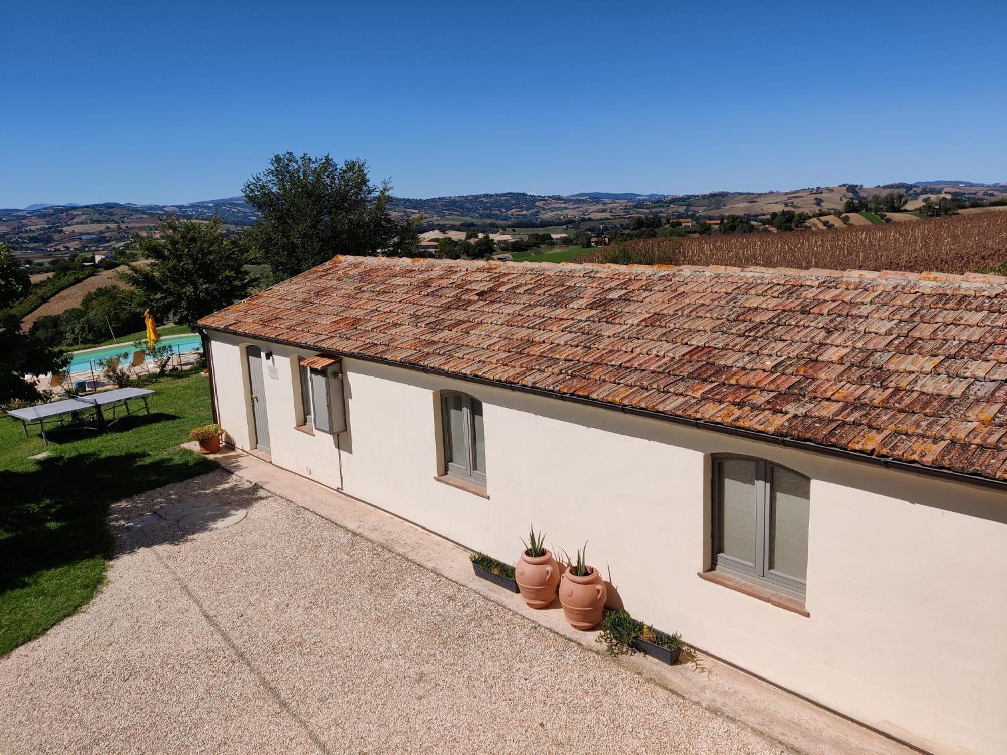 Rustico Del Bozzo Affittacamere Castelleone di Suasa Esterno foto