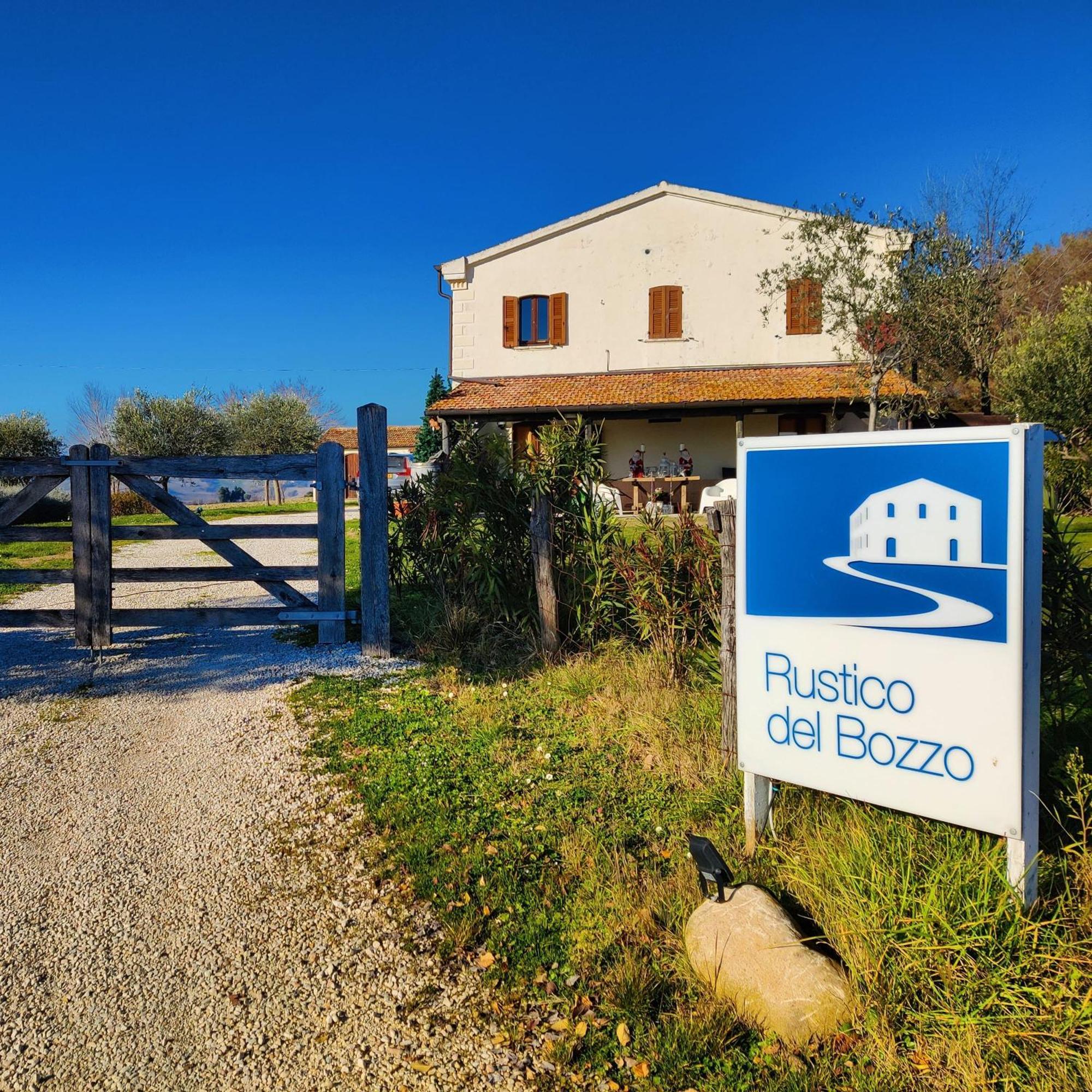 Rustico Del Bozzo Affittacamere Castelleone di Suasa Esterno foto